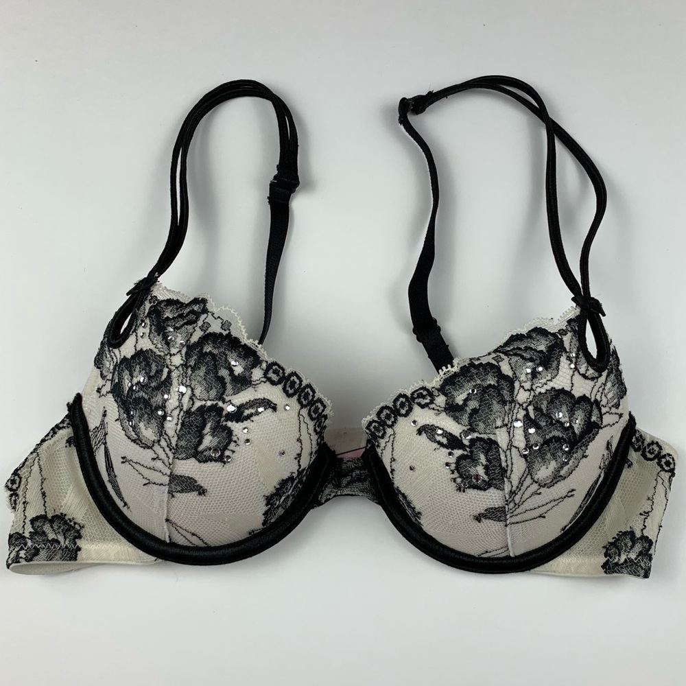 Victoria's Secret Black and Cream Lace Embellished Bra